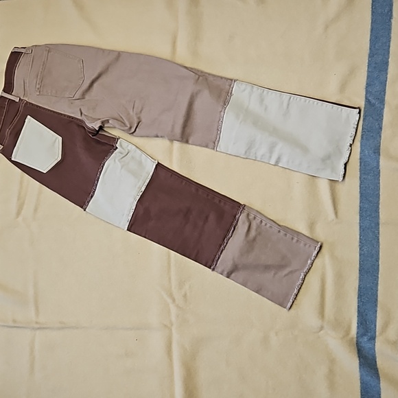 Hollister Patchwork denim (25) - Picture 4 of 9